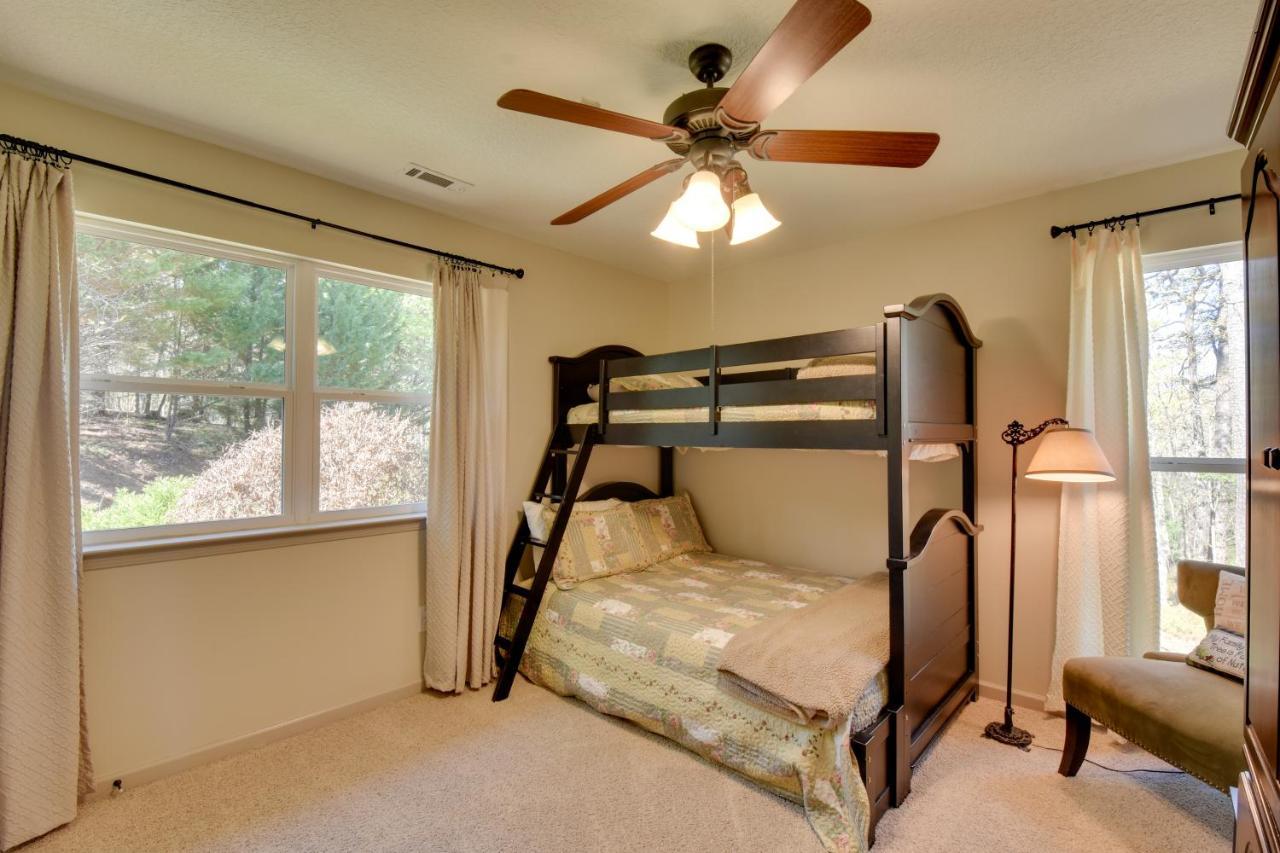 Lakemont Retreat Game Room, Hot Tub, And Mtn Views! Eksteriør billede